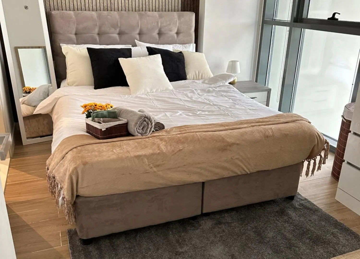 For Rent Apartment In Abu Dhabi 0*,