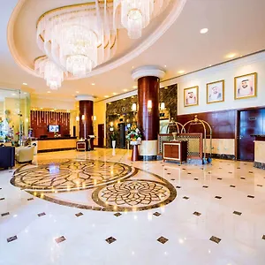 5* Hotel apartamentowy Grand Mercure Majlis Residences