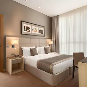 Tryp By Wyndham Center Αμπού Ντάμπι